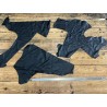 Chutes de cuir de vache noire de qualité - ameublement maroquinerie - Cuir en Stock