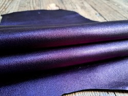 Peau de cuir de chèvre métallisé - violet - Cuir en stock