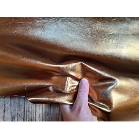 Peau de cuir de chèvre métallisé - bronze - Cuir en stock