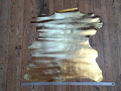 Peau de cuir de chèvre métallisé - gold - Cuir en stock