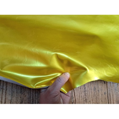 Peau de cuir de chèvre métallisé - jaune - Cuir en Stock