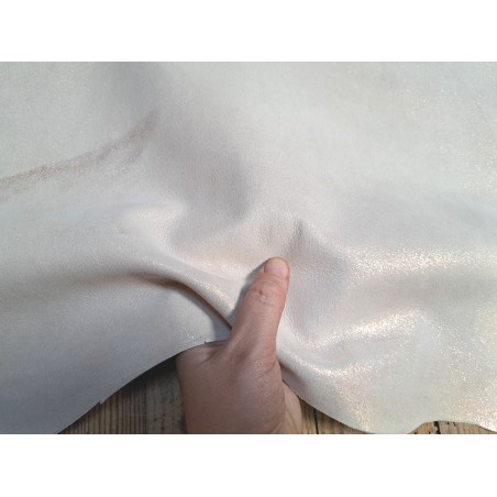 Chèvre pailletée - crème - Cuirenstock