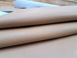 Peau de cuir de kangourou beige mat - maroquinerie - Cuir en Stock