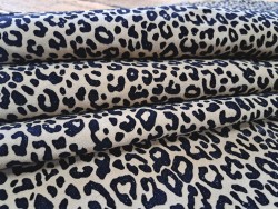 Peau de veau velours - grain léopard - sable - Cuir en Stock