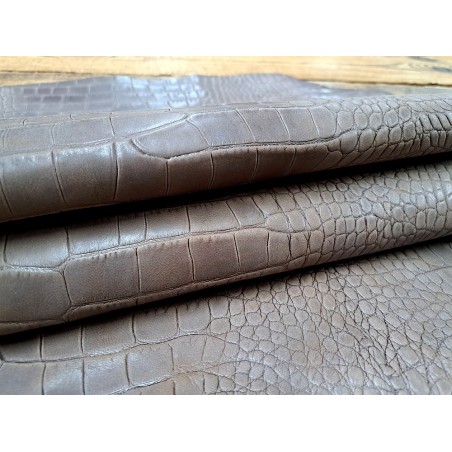 Peau de cuir de veau impression crocodile ciré - Taupe - Cuirenstock
