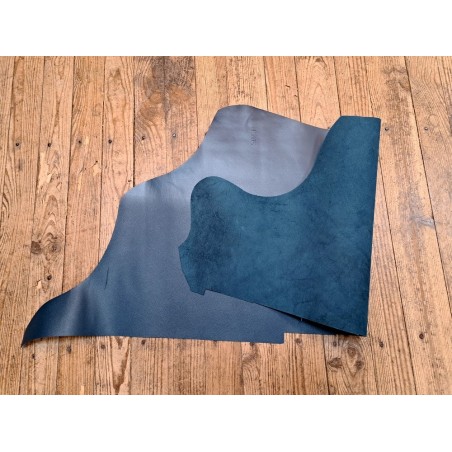 Grand morceau de cuir de vache grainée - Bleu paon- Cuir en Stock