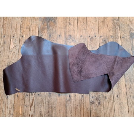 Morceau de cuir de vachette grainée - Châtaigne - Cuir en Stock