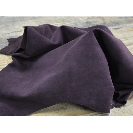 Peau de cuir de chèvre velours aubergine - Cuir en Stock