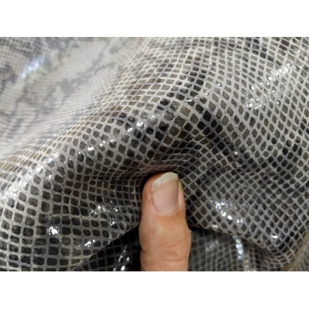 Morceau de cuir de vache grain serpent - GRIS - maroquinerie
