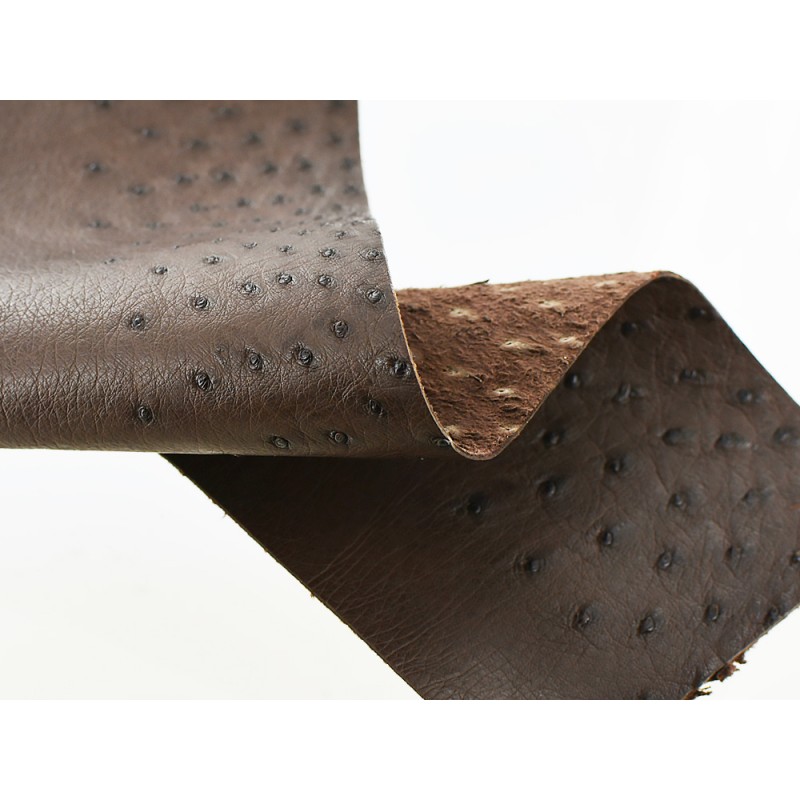 Morceau cuir autruche marron bijou accessoire luxe Cuir en stock Morceau cuir autruche marron bijou accessoire luxe Cuir en stock