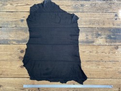 Peau d'agneau velours perforé noir Cuir en Stock