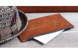 TUTO : Comment coudre une trousse / pochette en cuir (patron gratuit) avec Cuir en Stock