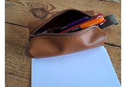 La trousse en cuir, à emporter partout !